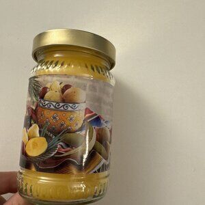 Home & Garden Party New Mango Guava Candle D13